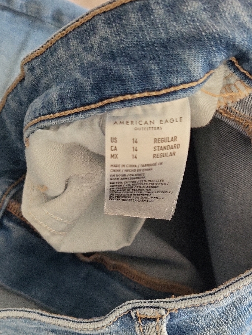 American Eagle Outfitters Light Blue Distressed Ankle Skinny Jeans - Picture 2 of 5